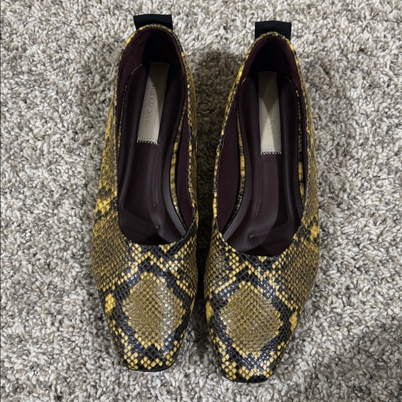 Franco Sarto Vana Flats Yellow Snake 8.5 - Picture 2 of 8